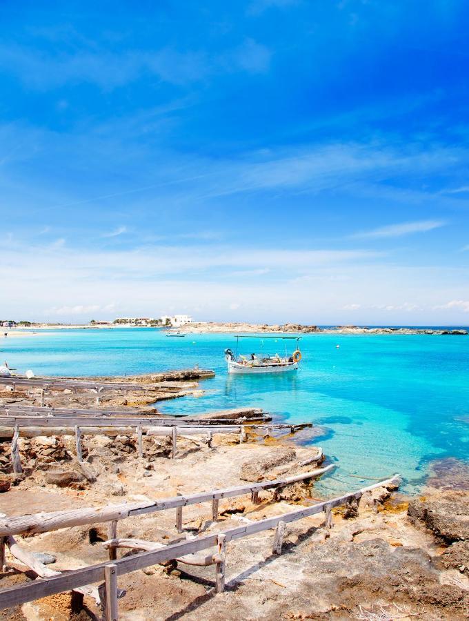 Mar Suites Formentera By Universal Beach Hotels Es Pujols Exterior photo
