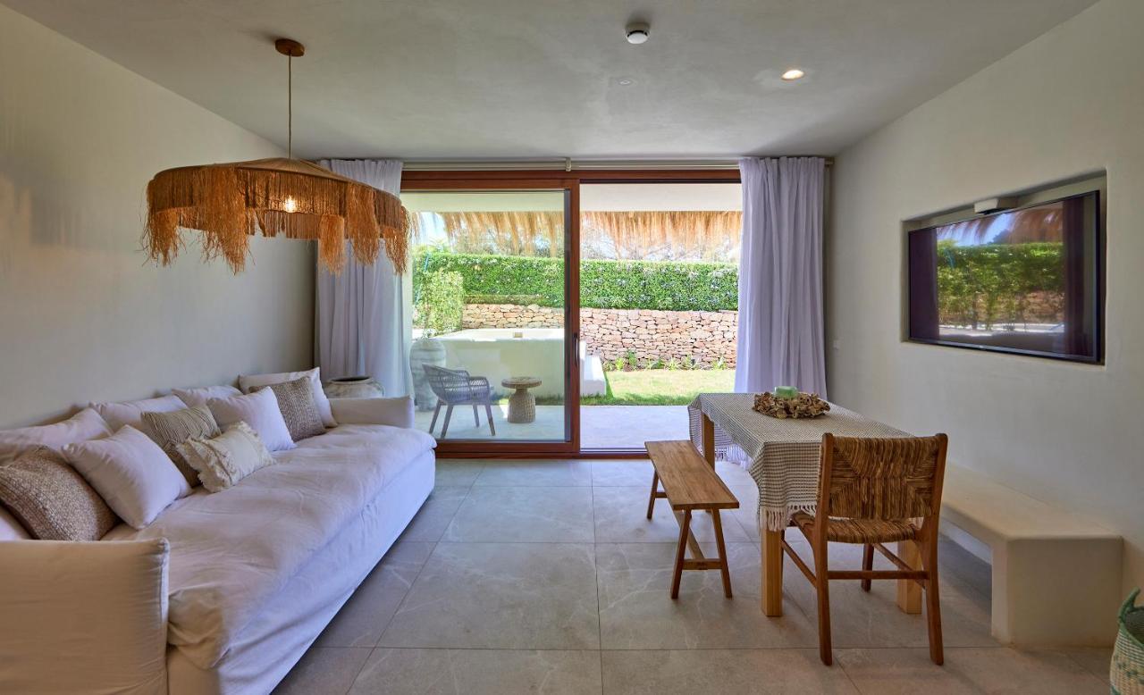 Mar Suites Formentera By Universal Beach Hotels Es Pujols Exterior photo