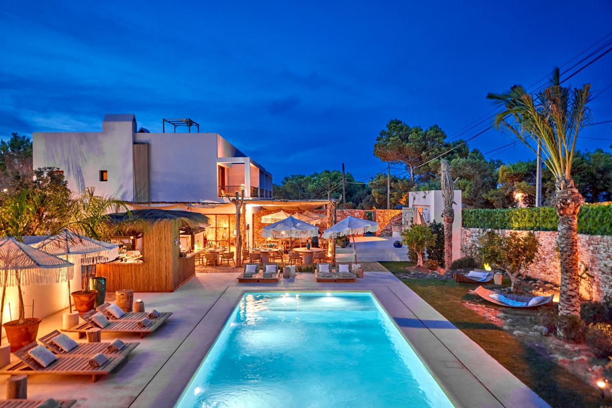 Mar Suites Formentera By Universal Beach Hotels Es Pujols Exterior photo