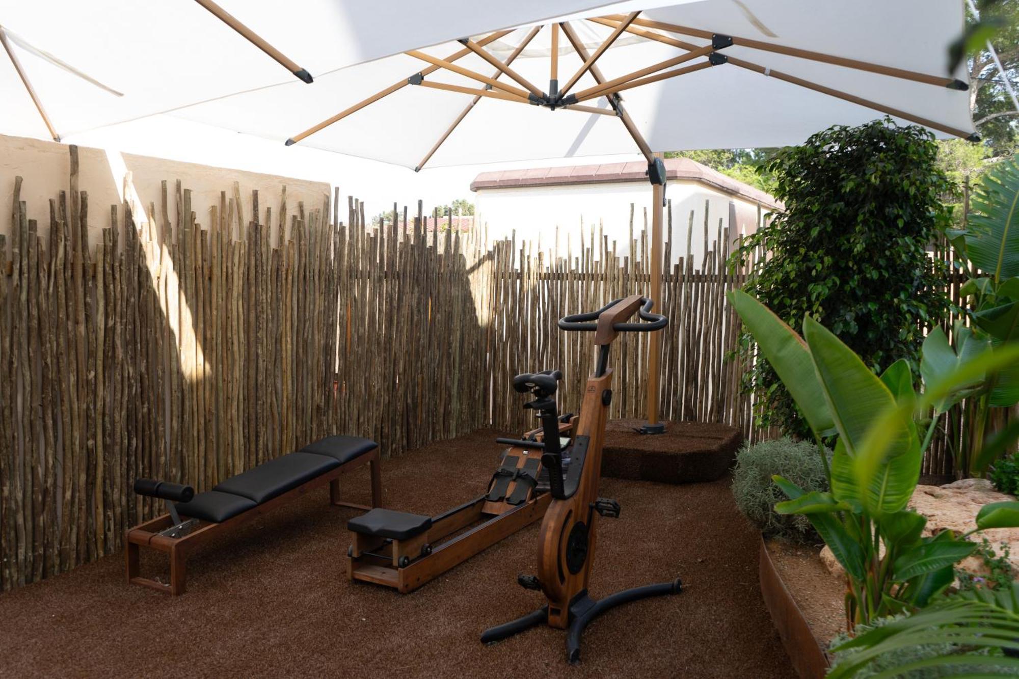 Mar Suites Formentera By Universal Beach Hotels Es Pujols Exterior photo