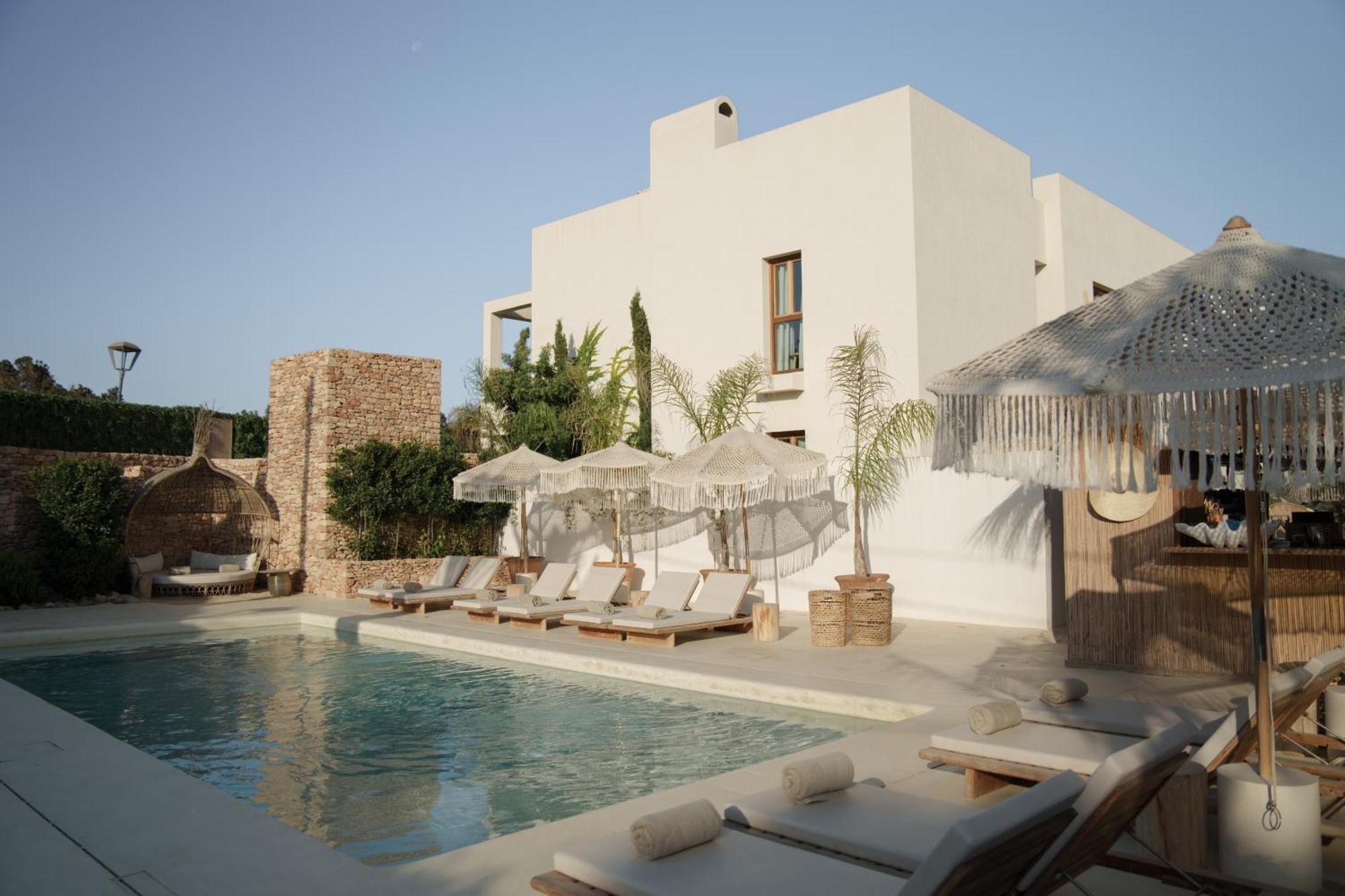 Mar Suites Formentera By Universal Beach Hotels Es Pujols Exterior photo